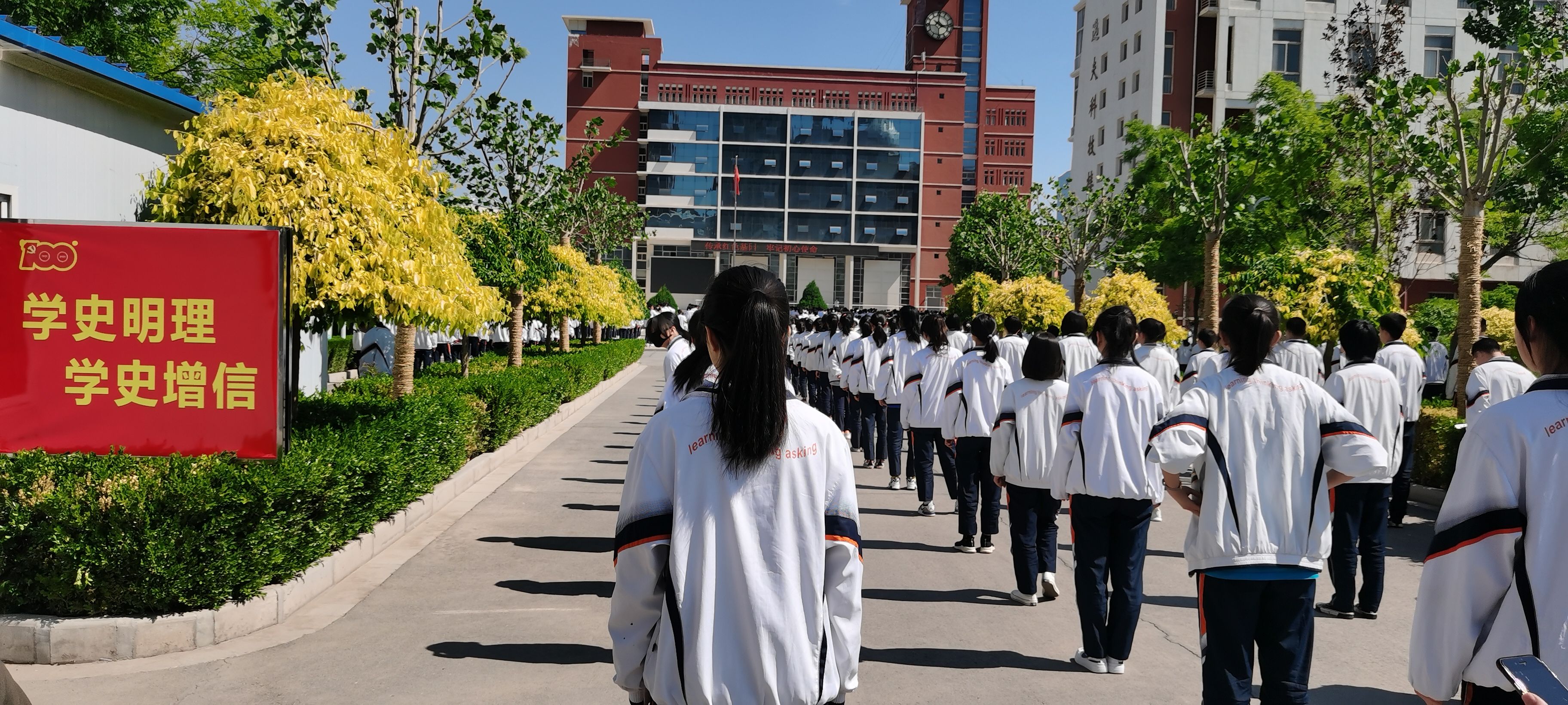 学院党委书记余启军教授一行赴宁夏银川开展招生宣讲和优质生源基地